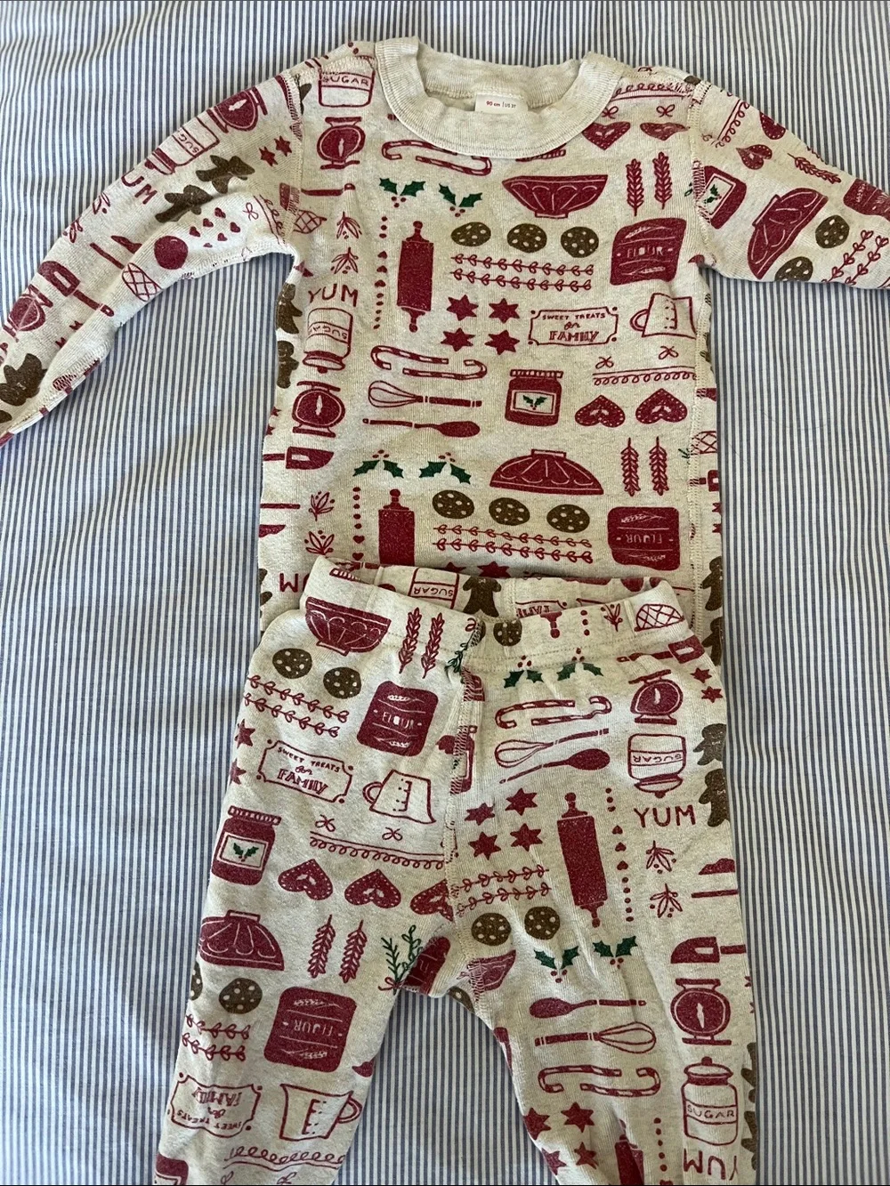 Lot of 2 Hanna Andersson pajamas 3t